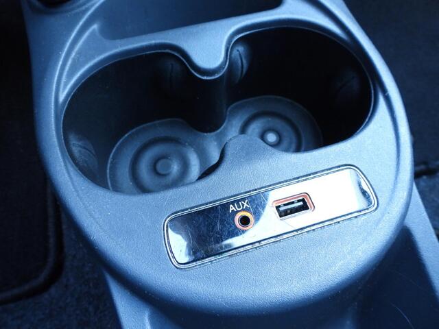 Fiat 500 0.9 TwinAir Turbo Aut. Lounge AIRCO/PANODAK/PDC/LMV!