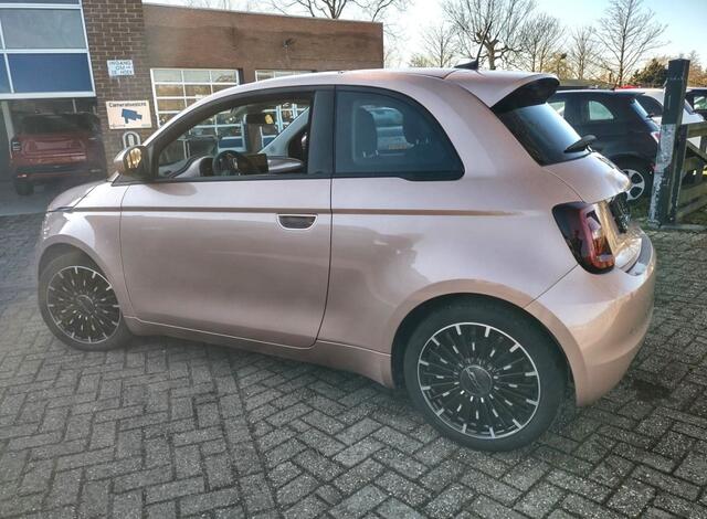 Fiat 500 E- Icon-PanoDak- 42KW- Snelladen-meer...
