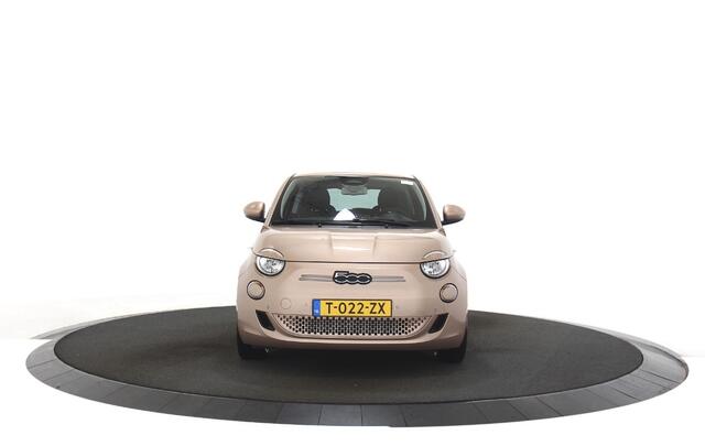 Fiat 500 3+1 42 kWh Parkeersensor voor / Keyless start