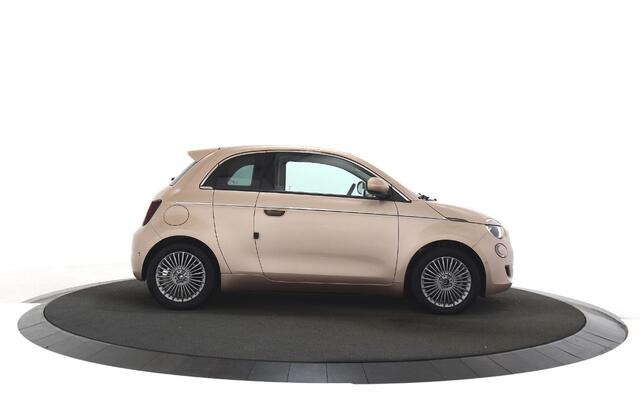 Fiat 500 3+1 42 kWh Parkeersensor voor / Keyless start