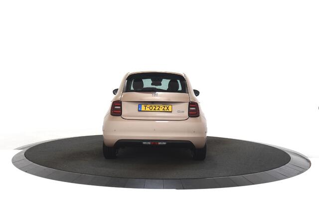 Fiat 500 3+1 42 kWh Parkeersensor voor / Keyless start