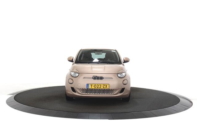 Fiat 500 3+1 42 kWh Parkeersensor voor / Keyless start