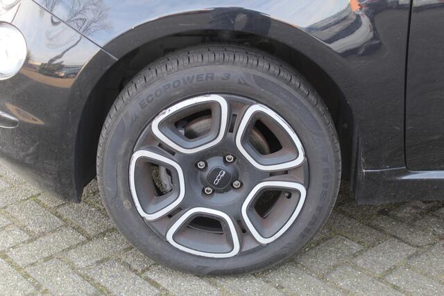 Fiat 500 1.0 Hybrid Urban Panorama dak / Airco / Cruise control / NAndroidAutoavigatie / AppleCarPlay/