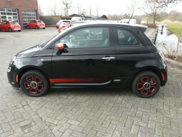Fiat 500 E- Esport -Schuifdak-24KW- Rijklaar