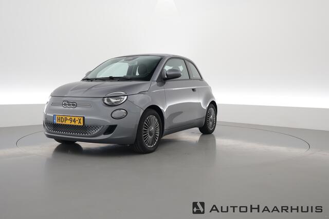 Fiat 500 42 kWh | Pano | Keyless | Navi | CarPlay | Clima