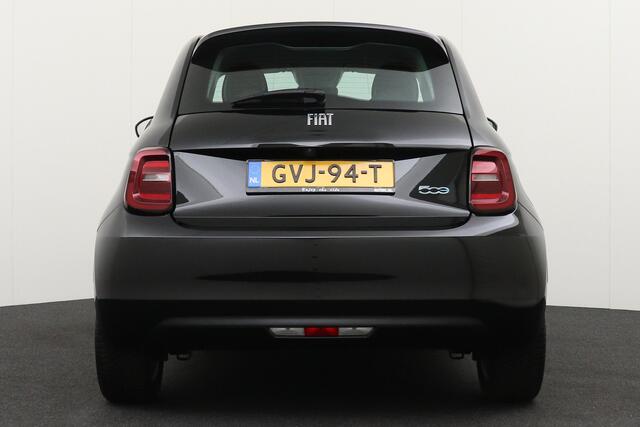 Fiat 500 RED 42 kWh Cruise Camera Carplay