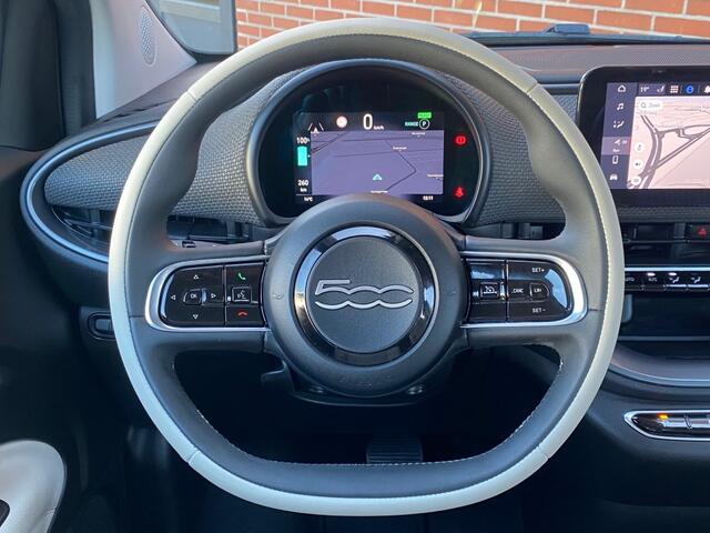 Fiat 500 LA PRIMA 42 KWH NAV STOELVW PDC CARPLAY JBL LMV