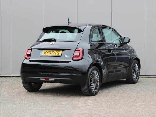 Fiat 500 RED 24 kWh | Apple Carplay / Airco / Cruise