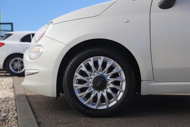 Fiat 500 0.9 TwinAir Turbo Lounge Panoramadak Radio Bluetooth Parkeersensor 15 inch LMV Parelmoer Wit