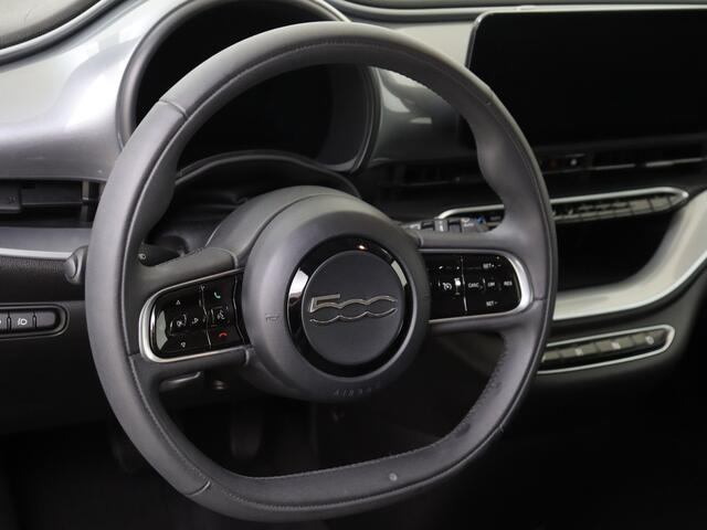 Fiat 500 Icon 42 kWh | Parkeersensoren achter | Mediascherm