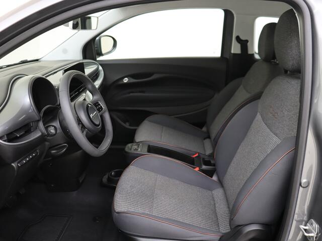 Fiat 500 Icon 42 kWh | Parkeersensoren achter | Mediascherm