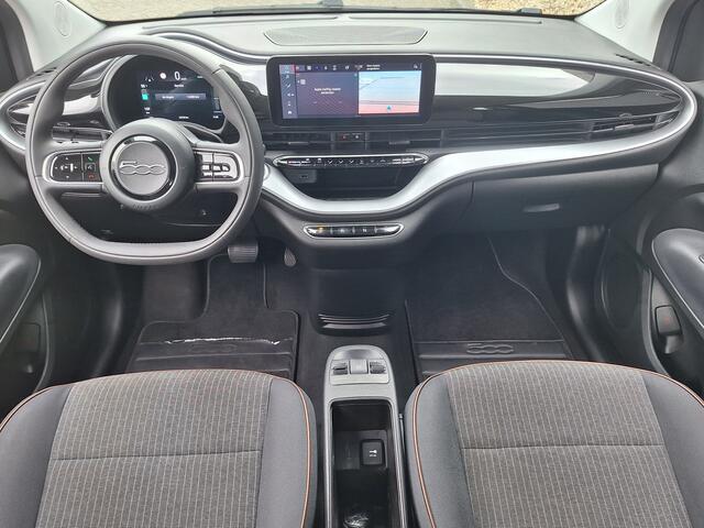 Fiat 500 Icon 42 kWh | Navigatie | Bluetooth | Lichtmetalen Velgen | Laadkabel aanwezig !!