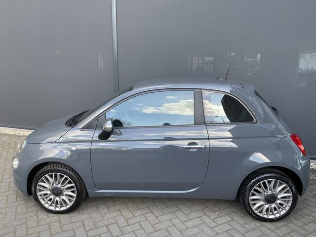 Fiat 500 1.0 Hybrid Lounge Nardo grey Airco - Cruise control - Park.S Achter - MFL-Stuurwiel - LMV 16"- Apple carplay/Android auto/U-connect/bluetooth - E.Ramen voor- B.Stoel IHV - Regensensor - Brake assist - Centr. vergr. met