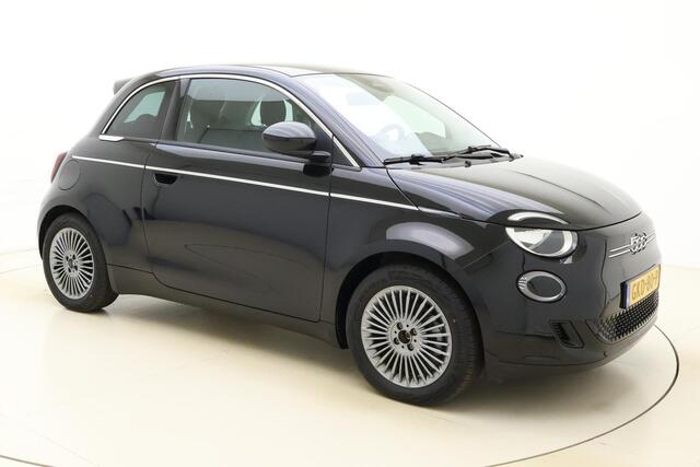 Fiat 500 Urban 42 kWh | Apple Carplay/Android auto | Lichtmetalen velgen | LED koplampen | Cruise control | Climate control