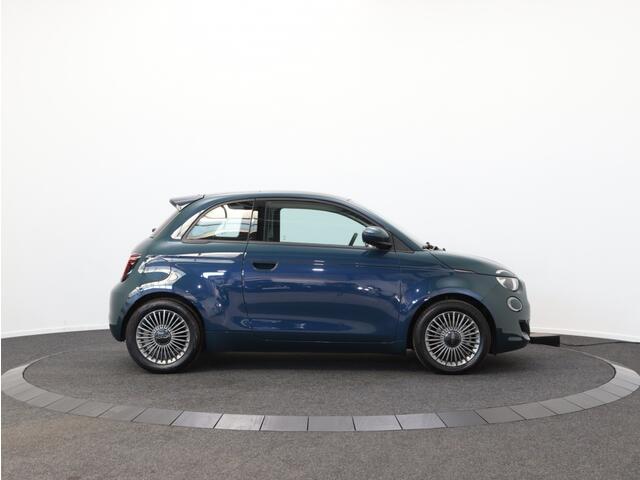 Fiat 500 Icon 42 kWh | Panoramadak | Navigatie | Cruise Control