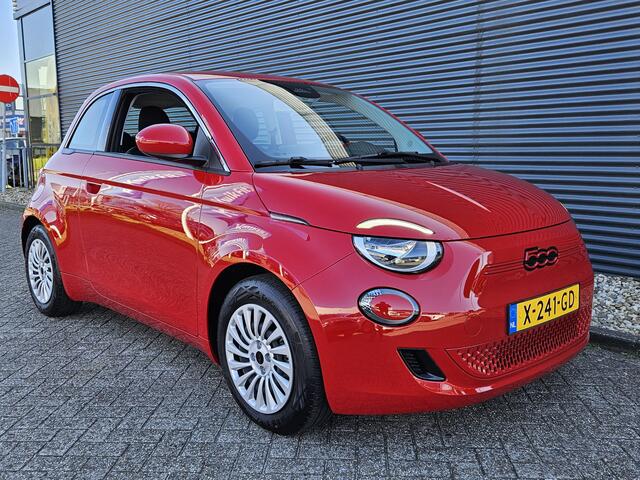 Fiat 500 RED 24 kWh | Navigatie | Bluetooth | Android Auto |