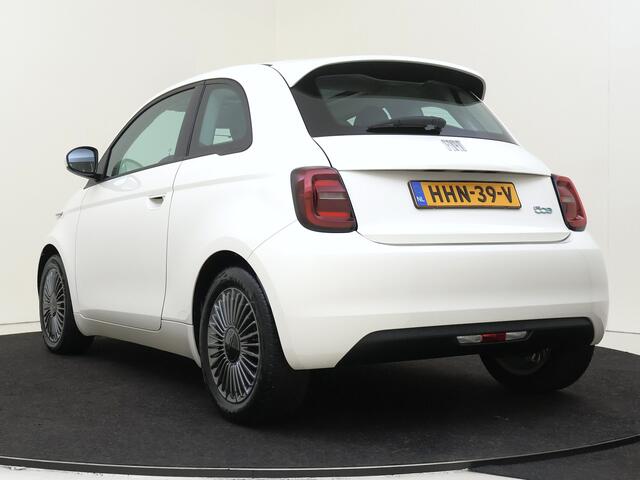 Fiat 500 Icon 42 kWh | Panoramadak | Apple Carplay | Climate Control
