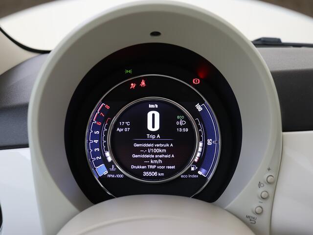 Fiat 500 0.9 80PK Turbo Collezione | Schuif/kantel dak | Parkeerhulp | Navigatie | Climate control | FP