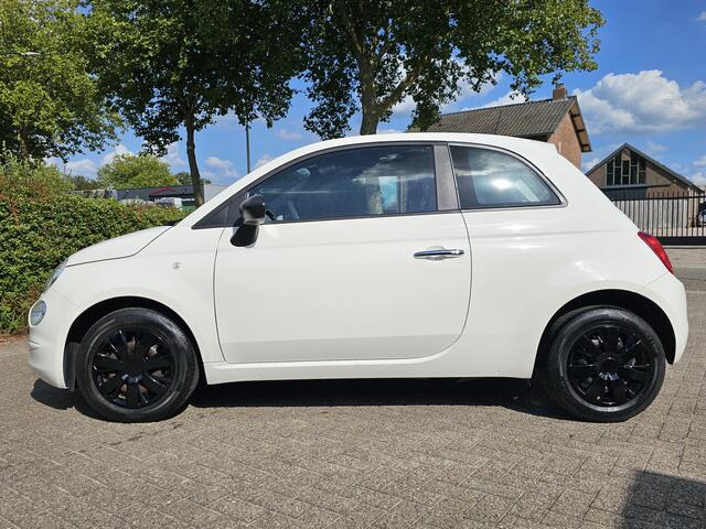 Fiat 500 1.0 Hybrid Pop, DAB! APK 8-2026! Lage Kmstand NAP! Zondag OPEN!