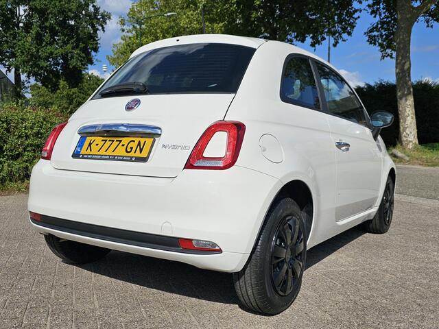 Fiat 500 1.0 Hybrid Pop, DAB! APK 8-2026! Lage Kmstand NAP! Zondag OPEN!