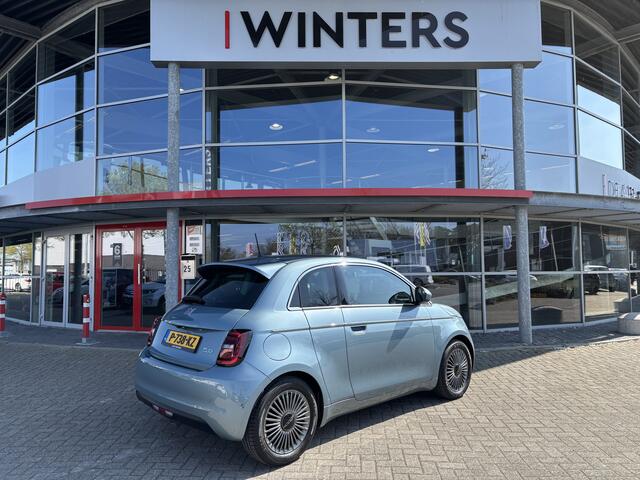 Fiat 500 3+1 Icon 42 kWh Navi+BT+DAB+Clima+Camera+PDCCarplay/Androidauto 16"LMV