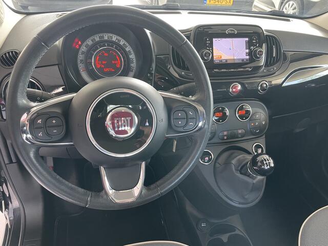 Fiat 500 1.2 Lounge Cruise control - Licht metalen velgen - Navigatie - Panoramadak - Parkeersensoren achter - regensensor - mistlampen - lederen stuurwiel