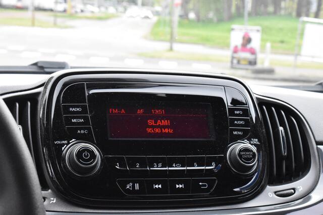 Fiat 500 1.0 Hybrid Pop Grigio Carrara 1e Eigenaar | Airco | 12 mnd BOVAG garantie Whatsapp 06-53188999