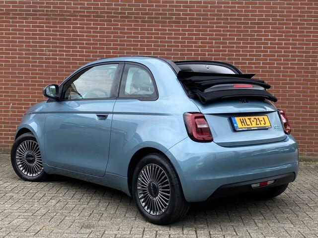 Fiat 500 ICON 42 KWH CABRIO NAV CRUISE CARPLAY PDC LMV