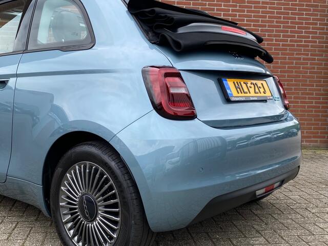 Fiat 500 ICON 42 KWH CABRIO NAV CRUISE CARPLAY PDC LMV