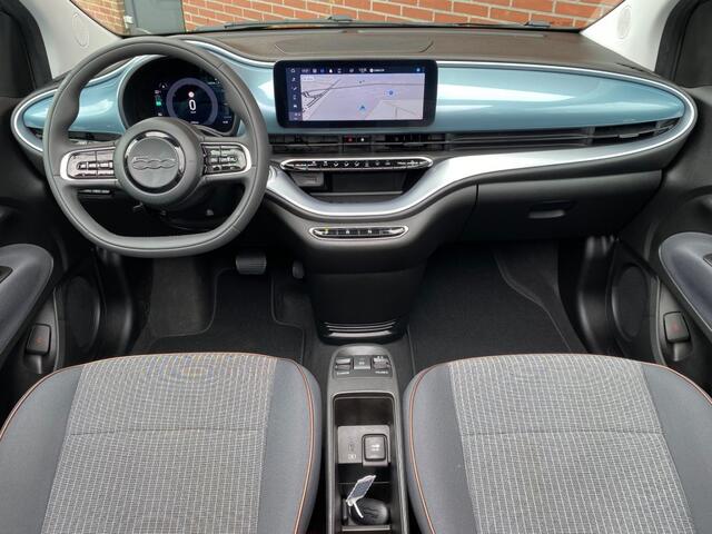 Fiat 500 ICON 42 KWH CABRIO NAV CRUISE CARPLAY PDC LMV