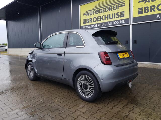 Fiat 500 RED 42 kWh