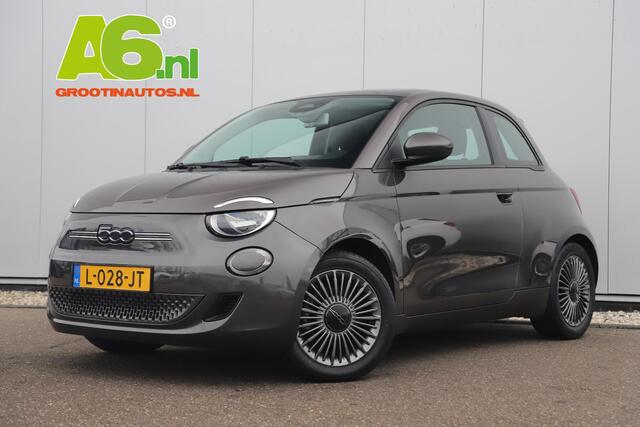 Fiat 500 Icon 42 kWh Automaat Panoramadak Navigatie LED Carplay Android Bluetooth 16 inch LMV Clima Cruise Parkeersensor