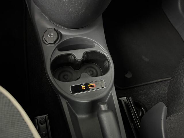 Fiat 500 0.9 TwinAir 80 Turbo Lounge | Navigatie | Parkeersensoren | Climate Control |