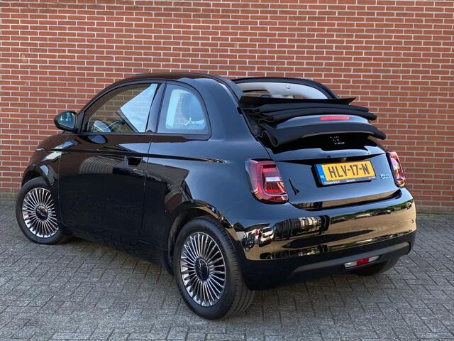 Fiat 500 ICON 42 KWH CABRIO NAV CRUISE CARPLAY PDC LMV