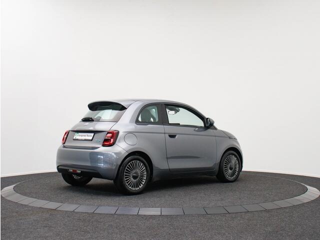 Fiat 500 Icon 42 kWh | Private lease 319pm