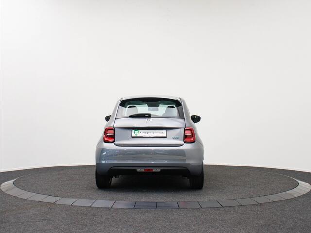 Fiat 500 Icon 42 kWh | Private lease 319pm