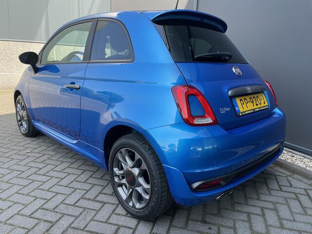Fiat 500 0.9 TwinAir Turbo Sport Automaat - Mistlampen - Parkeersensoren achter - Licht metalen velgen - Cruise control - Navigatie - Multifunctioneel stuurwiel - extra getint glas achter