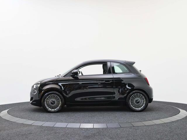 Fiat 500 Icon 42 kWh Panoramadak | Private lease 319 pm