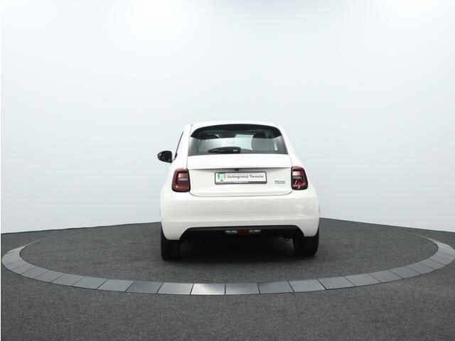 Fiat 500 Icon 42 kWh | Panoramadak | Private lease 319pm