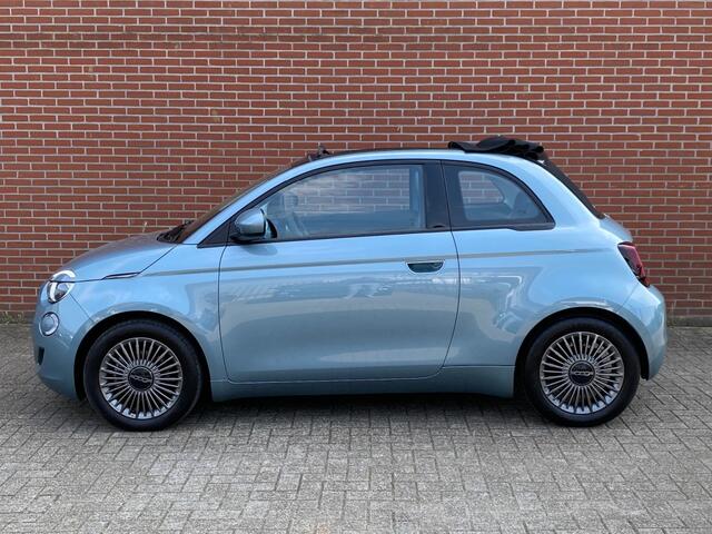 Fiat 500 ICON 42 KWH CABRIO NAV CRUISE CARPLAY PDC LMV