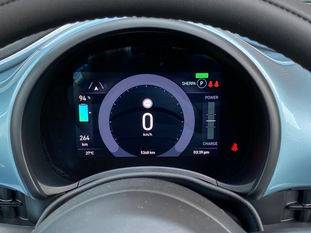 Fiat 500 ICON 42 KWH CABRIO NAV CRUISE CARPLAY PDC LMV