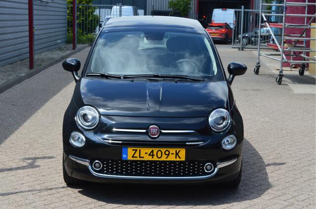 Fiat 500 0.9 TwinAir Turbo Lounge O.a: Carplay, Navi, Cruise, Airco, Open dak, PDC, Etc. All-in prijs!