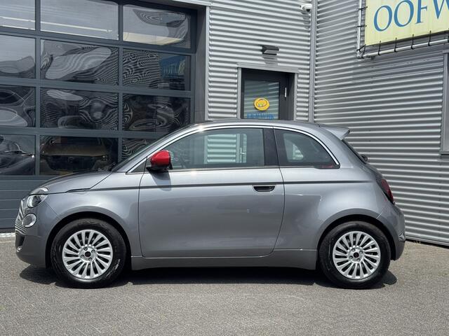Fiat 500 RED 42 kWh Clima Navi CarPlay Cruise-Control Led