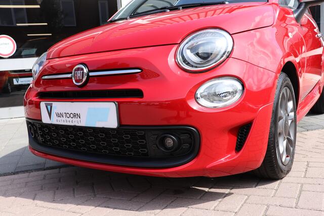 Fiat 500 1.2 Rockstar Automaat. Apple Carplay/Android Auto, set winterwielen.
