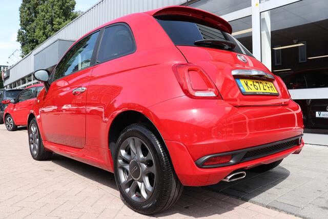 Fiat 500 1.2 Rockstar Automaat. Apple Carplay/Android Auto, set winterwielen.