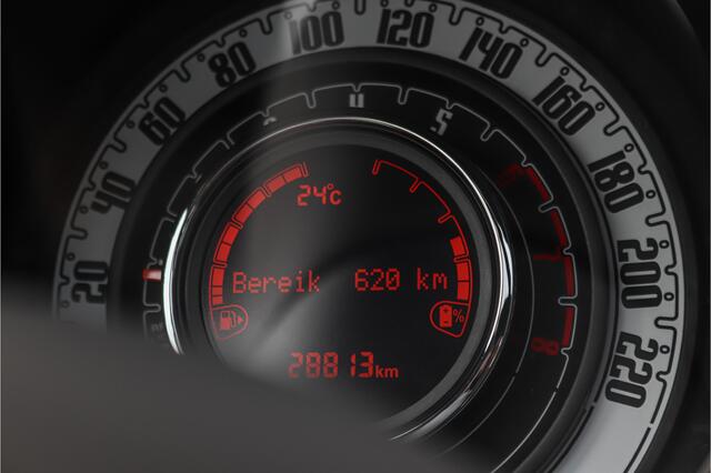 Fiat 500 1.0 Hybrid Dolcevita 1e eig Carplay Pano schuifdak Garantie
