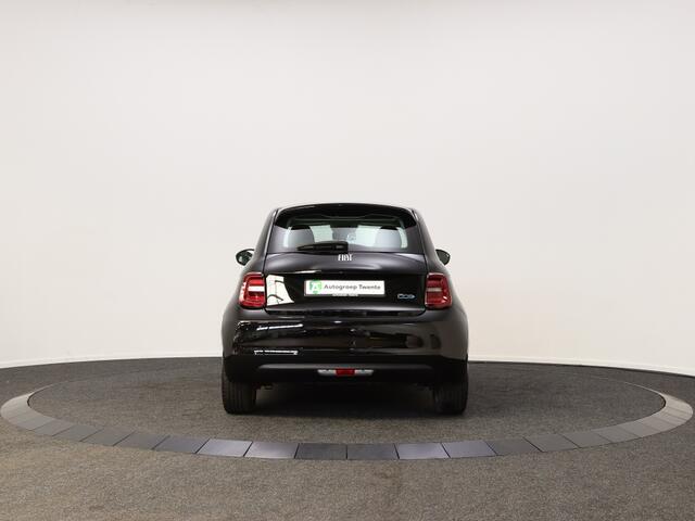 Fiat 500 Icon 42 kWh | Private lease 339,- p.m. | Panoramadak | Comfort-p