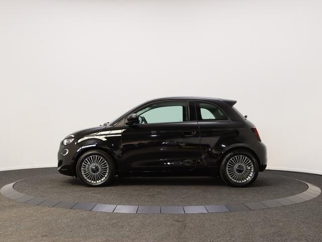 Fiat 500 Icon 42 kWh | Private lease 339,- p.m. | Panoramadak | Comfort-p