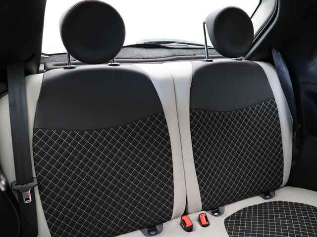 Fiat 500 1.0 Hybrid Rockstar | Panoramadak | Climate Control | Navigatie | Cruise control | Parkeersensoren achter |