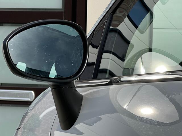 Fiat 500 1.2 Lounge / Airco / Panoramadak / Park Sensors / 58000 KM / 15" LM Velgen / WW Glas / Nieuwstaat!